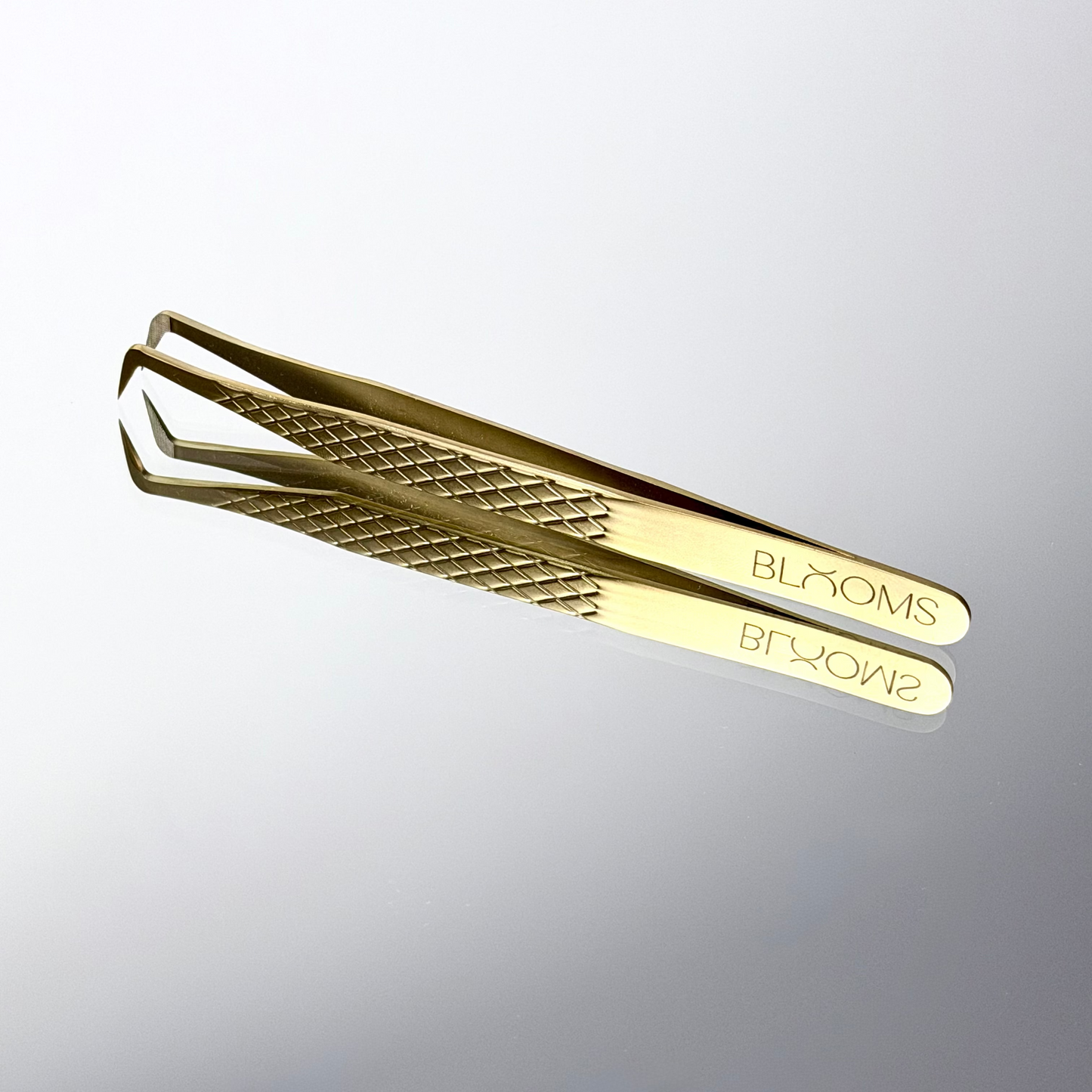 B5 SOFT ANGLE PRECISION TWEEZER