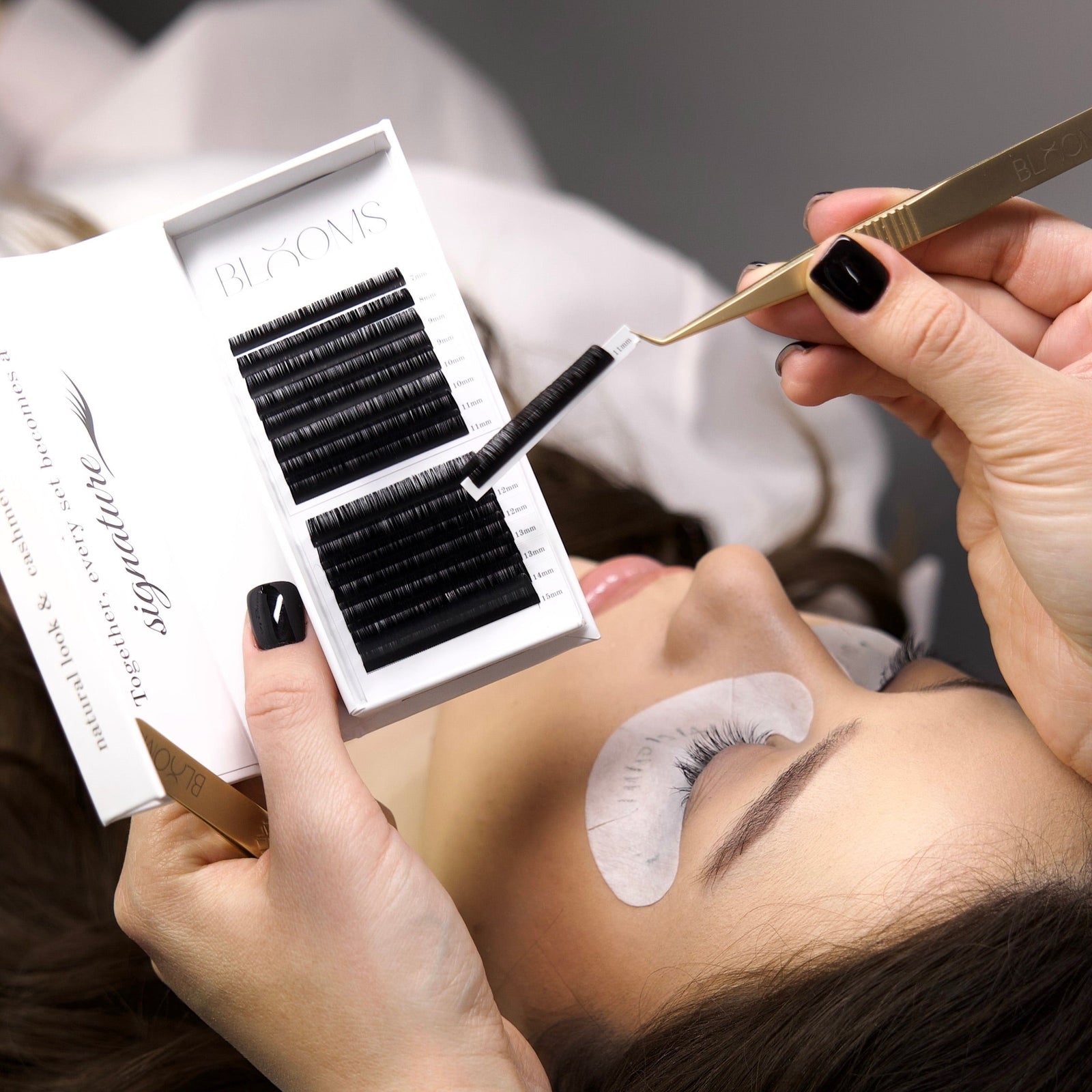 LASH EXTENSION
